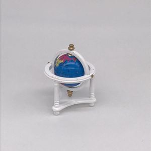 1:12 Mini Poppenhuis Drie-Kleur Pocket Miniatuur Bal