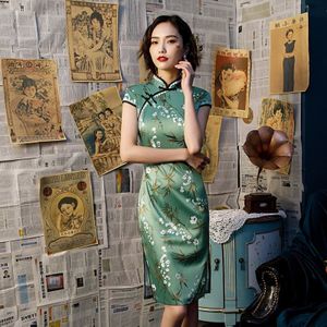 Elegante Jurken En Knie Banket Chinese Qiapo Zijde Groen Avond Kleding Vrouwelijke Vestido China Moderne Qipao Jurk Shanghai