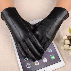 Leer Vrouwelijke Mode Winter Plus Coral Fluwelen Warme Zwarte Handschoen Vrouwen Rijden Touch Telefoon Screen Handschoen Wanten L55