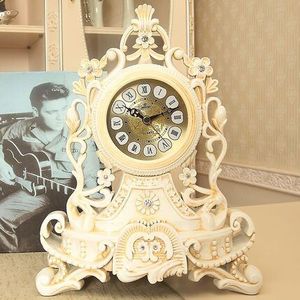 Home Decoration Table Clock European Resin Desk Clock Stand Old Desktop Clock Table Watch Royalty Living Room