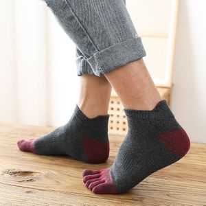 Kleurrijke Katoen Vijf Vingers Sokken Man Sport Compressie Ademend Jong Casual Mode Reizen Sokken Met Tenen Calcetines