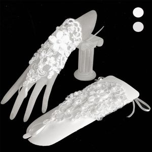 1 1 Paar Vrouwen Bridal Korte Handschoenen Vingerloze Borduren Lace Bloemen Applique Faux Pearl Decor Wanten Cross Bandage Haak Vinger