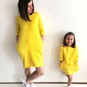 Moeder Dochter Jurken Familie Bijpassende Outfits Geel Korte Mouw Family Look Bijpassende Kleding Moeder En Dochter Jurk