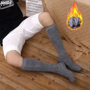 6PCS = 3 pairs 39-45 mannen winter fluwelen warme winter knie hoge lange been badstof sokken Katoen Dikker cover kalf sokken