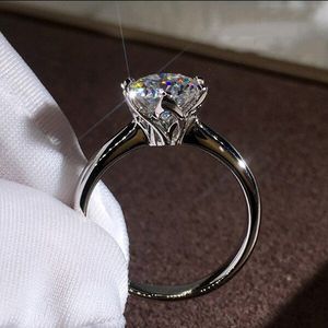 Eenvoudige Mode Ronde Stone Engagement Ring Luxe Vrouwelijke Witte Zirkoon Dunne Ring Rose Goud Zilver Kleur Trouwringen Voor Vrouwen