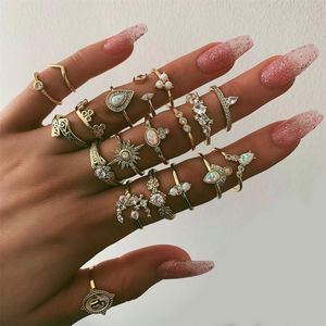 FAMSHIN 19 stks/set Retro Moon Crystal Geometry Opal Crystal Ring Set Voor Vrouwen BOHO Midi Vinger Ring Vrouwelijke Sieraden