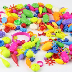 370 stuks Pack Kids DIY Speelgoed Kinderen Plastic Pop Kralen voor Kids DIY Kralen Meisjes DIY Sieraden Speelgoed Snap Samen sieraden Kit DY31S