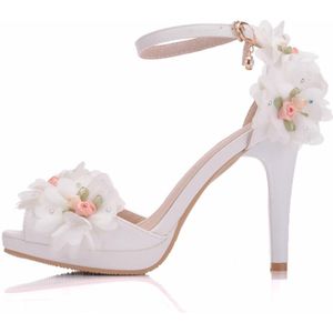 Crystal Queen Vrouwen Bruid Schoenen Teen Hoge hakken Vlinder Trouwschoenen Kant Bloemen Polsbandjes Zomer Party Sandalen Pompen