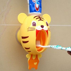 Praktische Sterke Zuigkracht Sucker Grappige Cartoon Stijl Badkamer Huishoudelijke Tandenborstelhouder Kinderen Automatische Tandpasta Dispenser