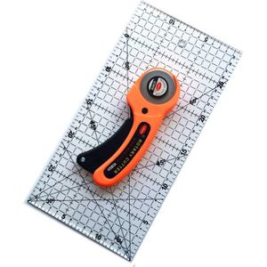 Patchwork Tool Combinatie 1 Pcs 15*30Cm Transparant Acryl Materiaal Patchwork Liniaal En 1 Pcs 45Mm Ronde mes