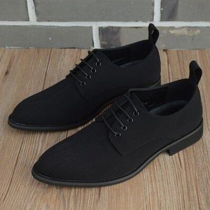 Mannen Schoenen Ademende Lace-Up Casual Schoenen Korea Wees Teen Jurk Schoenen Zwart Canvas schoenen Man