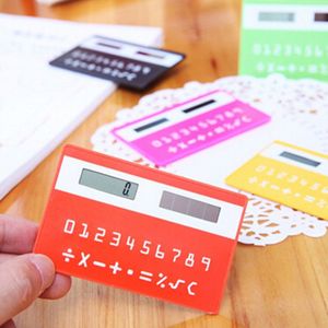 1Pc Draagbare Rekenmachine Mini Handheld Ultra-Dunne Card Briefpapier Kaart Calculator Zonne-energie Kleine Slanke Reizen Pocket Calculator