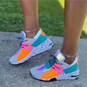 Vrouwen Casual Schoenen Ademend Dames Sneakers Kleurrijke Print Sneakers Lace-Up Platform Schoenen Vrouwen Sapato Feminino