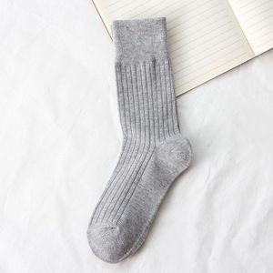 Katoen Breien Vrouwen Sokken Japan Stijl Mode Losse Lange Sokken Harajuku Effen Kleur Zwart Wit Kaki Hoge Sokken