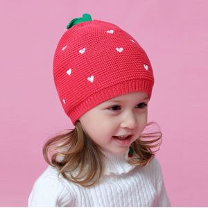 Meisje Beanie Winter Hat Knit Warm Katoen Rode Aardbei Herfst Outdoor Accessoire Hoofddeksels Baby Producten