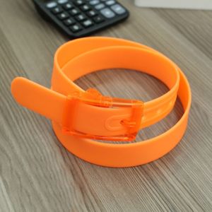 Snoep Kleur Plastic Riemen Voor Vrouwen Mannen Silicone Rubber Tailleband Plastic Gesp Pins Jeans Riemen Zomer Skinny Riem