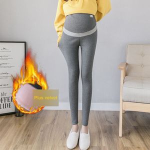 Winter Zwangere Katoenen Fluwelen Broek Dikke Warme Stretch Slim Passen Moederschap Leggings Moeder Hoge Taille Kleding