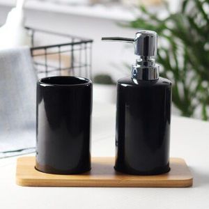 Eenvoudige zwart wit zeepdispenser lotion tank home hotel keramische druk douchegel hand zeep fles zeepdispenser Set mx4121545