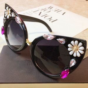 Bloem Strass Zonnebril Vrouwen Mode Cat Eye Zonnebril Vintage UV400 Roze Sunglass Dames Eyewear