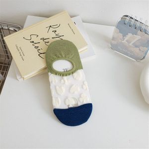 2022 Zomer Vrouw Sokken Slippers Anti-Slip Siliconen Onzichtbare No Show Sokken Vrouwen Ultra-Dunne Transparante Kristal zijden Sokken