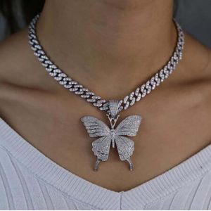 Shiny Leuke Vlinder Hanger Ketting Hip Hop Rhinestone Cubaanse Link Chain Vlinder Choker Ketting Voor Vrouwen Sieraden