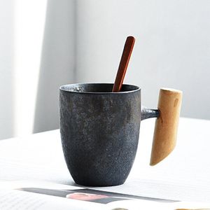 Japanse Stijl Vintage Keramische Mok Koffie Thee Cup Tumbler Roest Glazuur Kantoor Thee Melk Bier Mok Met Lepel Houten Handvat water Cup