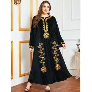 Plus Size Abaya Dubai Turkse Jurken Vrouwen Winter Lange Mouwen Borduren Fluwelen Warme Jurk Maxi Losse Oversized Jurken