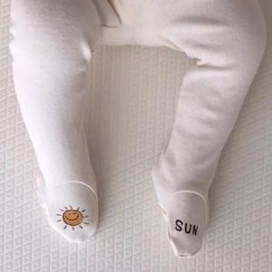 Koreaanse Baby Kleding Katoen Zacht Pasgeboren Bodems Broek Herfst Effen Kleur Casual Voet Broek Schattige Baby Jongens Meisjes Leggings Broek