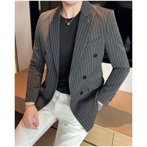 2022 Britse Stijl Business Gestreepte Double-Breasted Pak Een Stuk Jas Mannelijke Trend Bruidegom Bruiloft Dubbel-breasted Pak