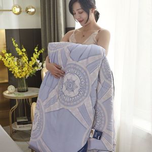 10 Stijl Thuis Moerbei Zijde Quilts Queen Dekbed Insert Gewatteerde Bed Dekbed Lichtgewicht Sprei Voor Alle Seizoen Zachte Deken