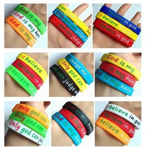 Bulk veel 100pcs Flexibele Jezus Polsband God Christelijke Bijbel Sieraden Siliconen Religieuze Armbanden Gemengde Kleur Style