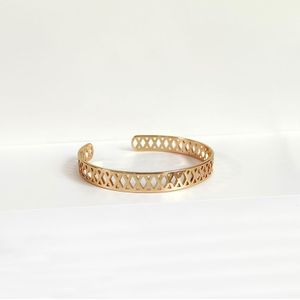 Peri'sbox Hollow Mesh Geometrische Armbanden Gekruiste Driehoek Gouden Armbanden Voor Vrouwen Brede Vintage Open Bangle Sieraden Verstelbare
