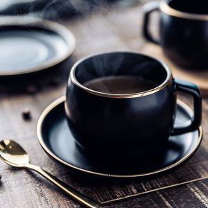 Keramische Kopje Koffie En Schotel Zwart Gepigmenteerde Porselein Thee Cup Set Met Rvs 304 Lepel