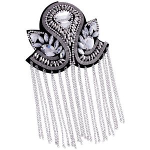 Handgemaakte Zilveren Kwastje Epauletten Metalen Mode Schouder Sieraden Steentjes Doek Accessoires Broches Voor Vrouwen Fixed Met Pins