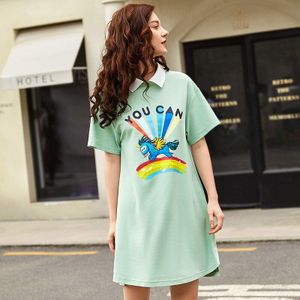 ARTKA Zomer Vrouwen Jurk Turn-down Kraag Eenhoorn Regenboog Print T-shirt Jurk Casual Korte Mouw T-shirt Jurken TA12294X