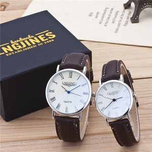 Mannen vrouwen 2 stks Mode Paar Hoogglans Glas Lederen Riem Horloge Set Bevat Doos casual luxe vrouwelijke horloge a40