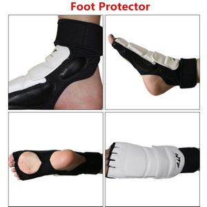 Taekwondo Foot Protector Kta Voor Offical Concurrentie Vechten Voeten Guard Kicking Doos Voet Gear Tae Kwon Voet Handschoenen