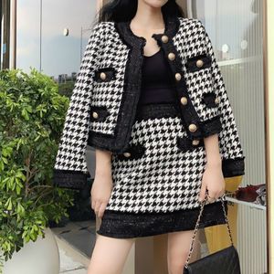 Mozuleva Herfst Twee Stukken Houndstooth Kasjmier Tweed Sets Wollen Kwasten Trim Parel Pocket Jasje + Mini Plaid Rok sets