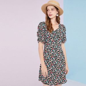 Artka Zomer Vrouwen Jurk Franse Vintage Vierkante Kraag Jurken Bloemenprint Puff Mouwen Chiffon Jurk Vrouwen LA25806X