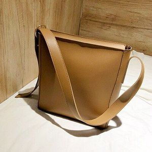 Mode Pu Leer Composite Tassen Voor Vrouwen Casual Solid Grote Capaciteit Emmer Tassen Voor Vrouwen Eenvoudige Vintage Messenger Bags