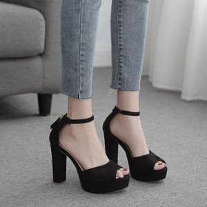 Luipaard Land Zomer Mode Grote Maat Dikke Hak Vrouwen Schoenen Waterdicht Taiwan Nachtclub Schoenen Sexy Vrouwen Sandalen zl