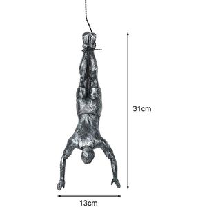 Nordic Industriële Stijl Retro Man Klimmen Rock Sculptuur Achtergrond Wanddecoratie Opknoping Hars Art Man Mount Klimmer Standbeelden