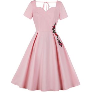 Bloemen Borduren Vrouwen Retro Jurk Elegante Stijl Roze Sweetheart Hals Korte Mouwen 60 S Vintage Jurk Zomer Vestidos