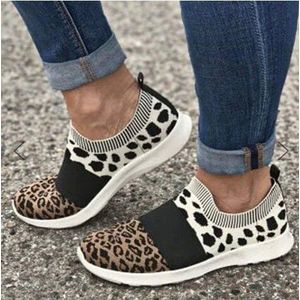 Sneakers Vrouwen Schoenen Mode Lichtgewicht Gebreide Casual Schoenen Vrouw Ademend Mesh Schoenen Vrouwelijke Luipaard Tenis Feminino