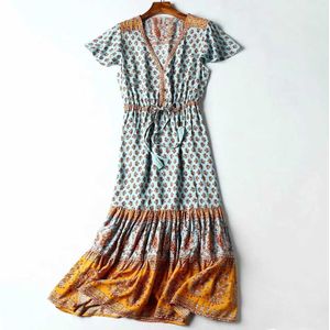 Boho Geïnspireerd Midi Vrouwen Jurk Flutter Mouwen Ruffle Tiered Boho Jurk Rode Bloemenprint Kwastje Gebonden Sprnig Zomer Jurk