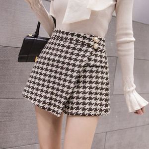 Herfst Winter Vrouwen Wollen Shorts Knoppen Hoge Taille Onregelmatige Spleet Rokken Shorts Warme Thicken Korte Broek Houndstooth Shorts