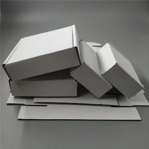 14*10.5*6Cm 50 Stuks Kleine Witte Papier Karton Express Post Mailer Dozen Voor Levering