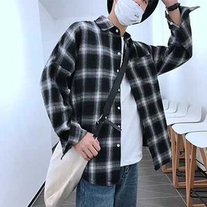 Mode Plaid Shirt Mannen Blouse Lange Mouwen Casual Vintage Losse Herfst Mannelijke Blouse Zwart Wit Jas Koreaanse Camisa Masculina