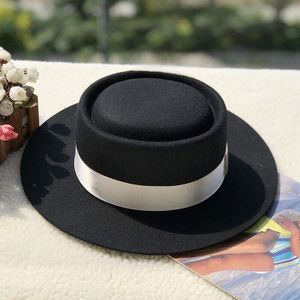 Koreaanse Versie Ring-Vormige Flat Top Wolvilt Grote Rand Top Hoed Vrouwen Lente Herfst Winter Mode Wollen top Hat