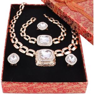 Afrikaanse Kralen Sieraden Sets Voor Vrouwen Jurk Accessoires Goud Kleur Crystal Wedding Bridal Ketting Oorbellen Armband Ring Sets
